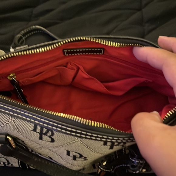 Dooney&Bourke Shoulder Bag - Picture 6 of 7